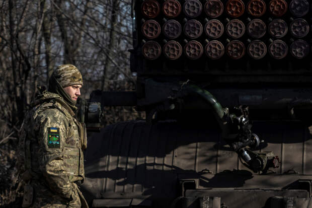 На Украине попросили запретить продажу алкоголя в прифронтовой зоне из-за военных