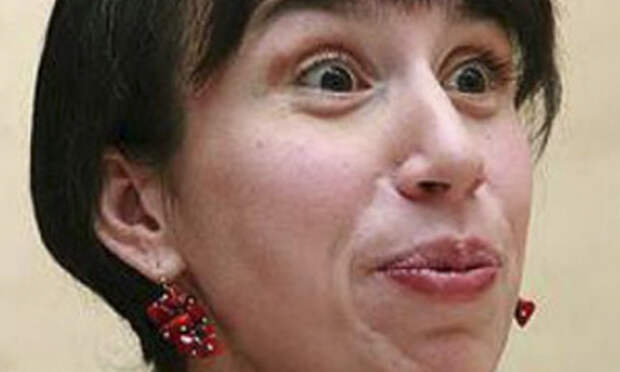 Депутат Верховной Рады своим нарядом напугала мир