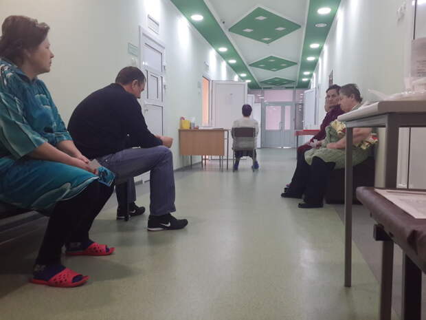 Отделение лаборатории. Здесь забирают кровь. больница, министерство здравоохранения, поликлиника, ремонт, хирург