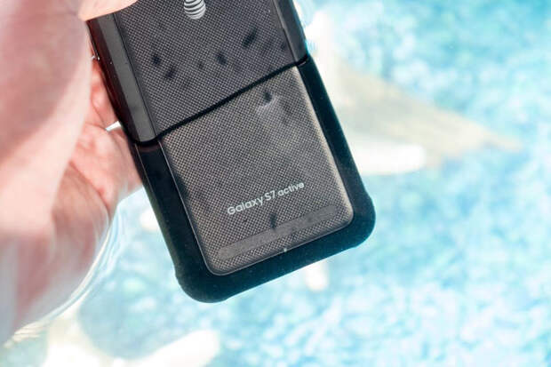 Galaxy-S7-active-3