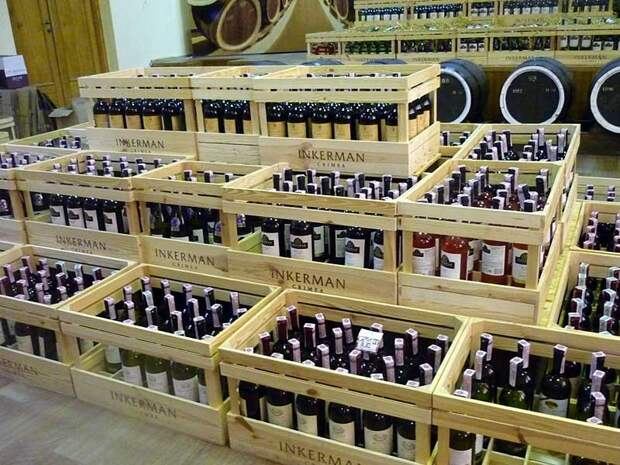 Китай купил миллион бутылок крымского вина