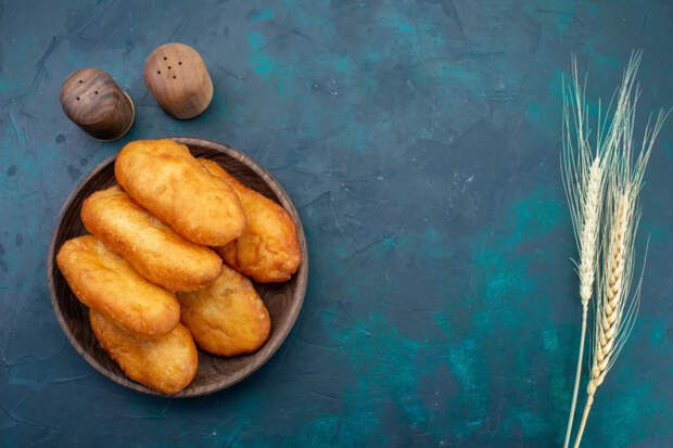 Легендарная пирожковая в Питере, где время остановилось: цены, очередь и честный вкус