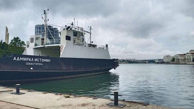 В Севастополе остановили морской транспорт