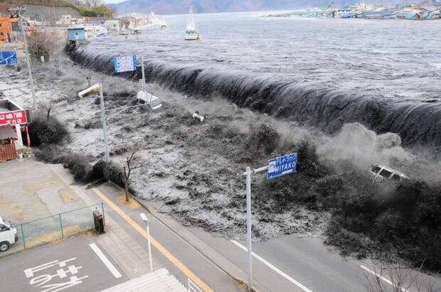 12. Землетрясение Тохоку в Японии, 2011 природа, стихийные бедствия, факты, фотография