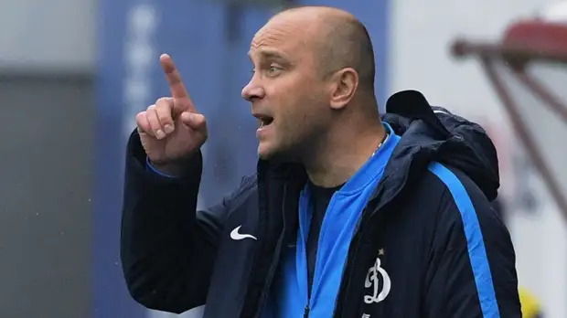 Кобелев считает, что Хохлов должен оставаться главным тренером «Динамо»