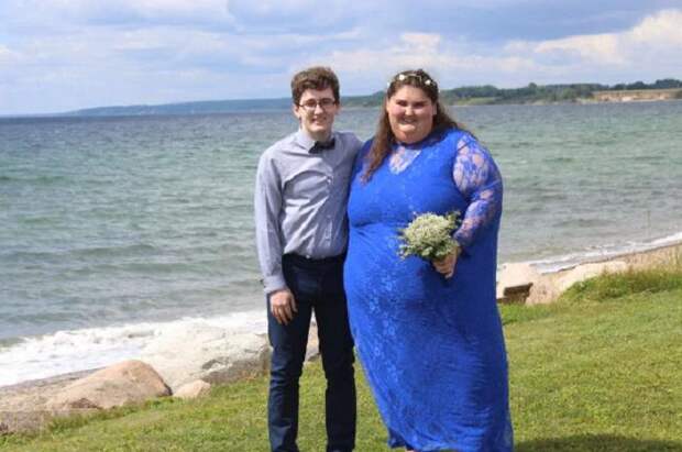 Несмотря на большой вес жены, муж любит ее такой, какая она есть