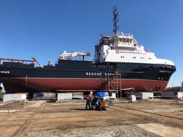 Астраханский СРЗ спустил на воду спасательно-буксирное судно «Капитан Гурьев» Хорошие, добрые, новости, россия, фоторепортаж