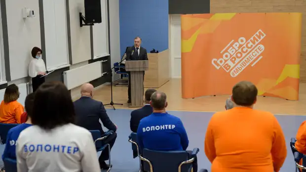 Власти Адыгеи поблагодарили волонтёров, помогавших во время пандемии
