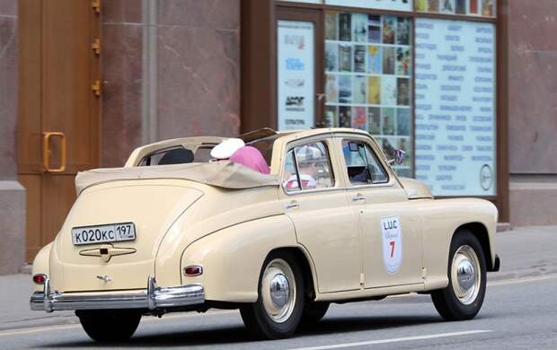 Ежегодное ралли ретро-автомобилей в Москве отлдтаймер, ралли, ретро автомобили