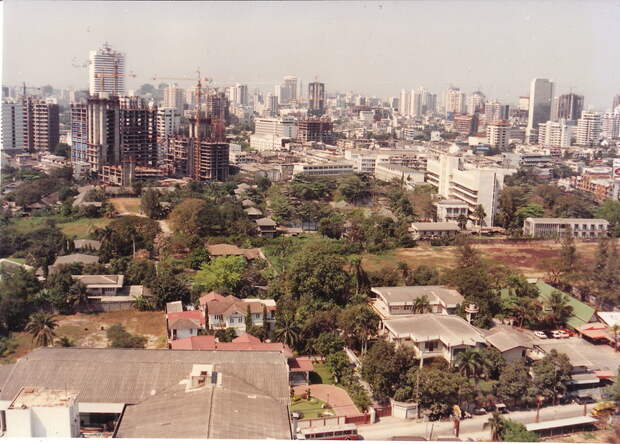 1991 Bangkok view from Tara Hotel Sukhumvit.jpg