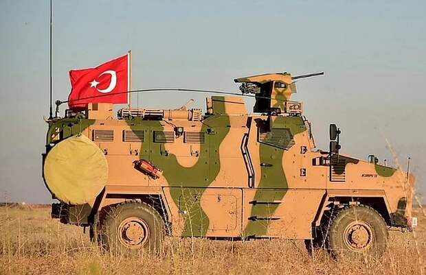 Российские военные прокомментировали переброску техники ВС Турции в Сирии
