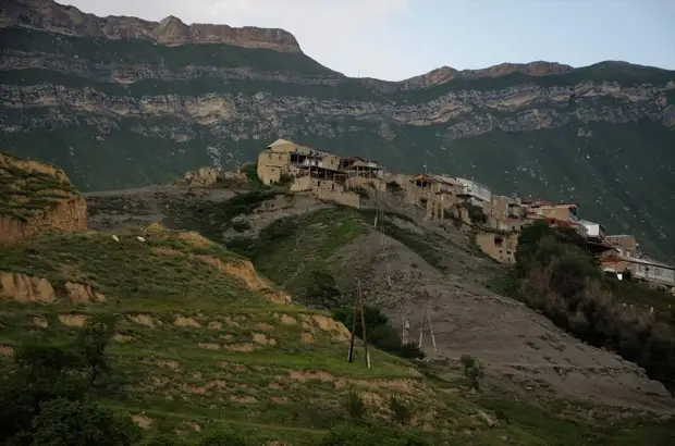 Горные крепости и укрепленные аулы Дагестана Горные крепости и укрепленные аулы Дагестана