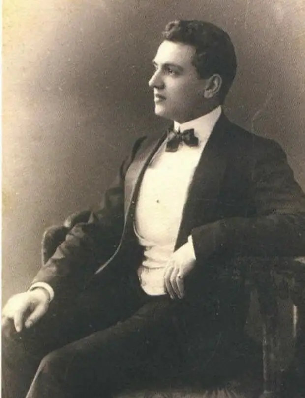 Эрнест Бо - создатель духов Chanel №5. Фото: ParfumClub.org