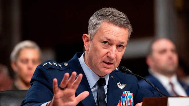 Генерал Дэн Кейн заявил, что Россия якобы оказывает военную помощь Ирану