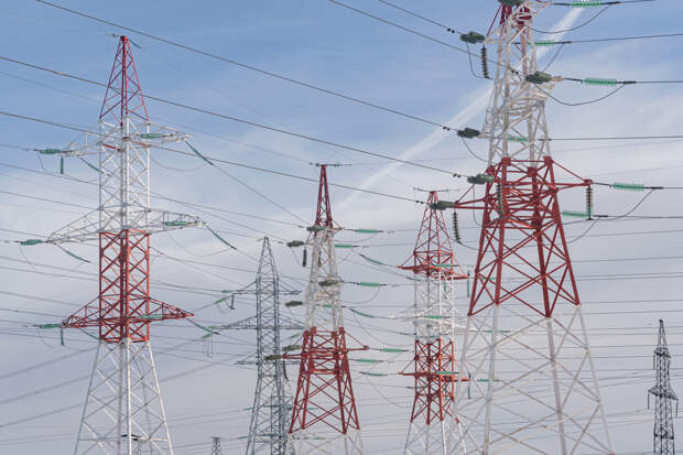 Осколок дрона лишил света жителей Севастополя