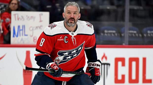 Овечкин получил гигантский подарок и встретился с близким другом, Мичков сменил имидж. Как дела у русских в НХЛ