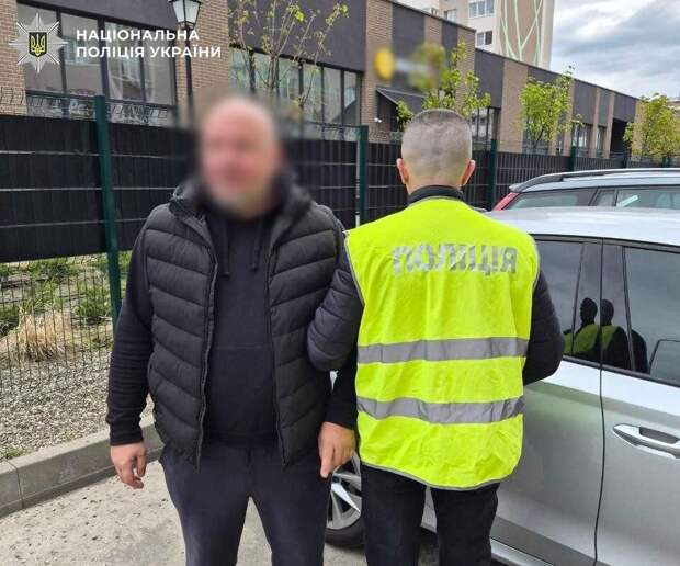 В Киеве задержали водителя, который открыл огонь по авто с матерью и ребенком