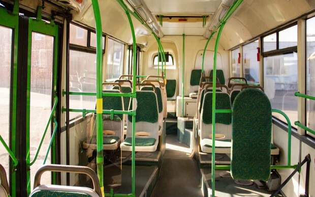 В Рязани автобус №20 изменил маршрут из-за заваленных снегом дорог