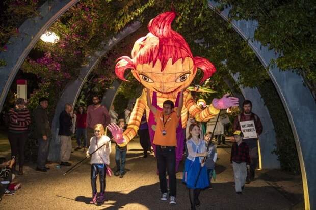Luminous Lantern Parade в Австралии