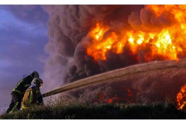 «Поезд дальше не идет»: БПЛА «Герань» просят ВСУ освободить вагоны
