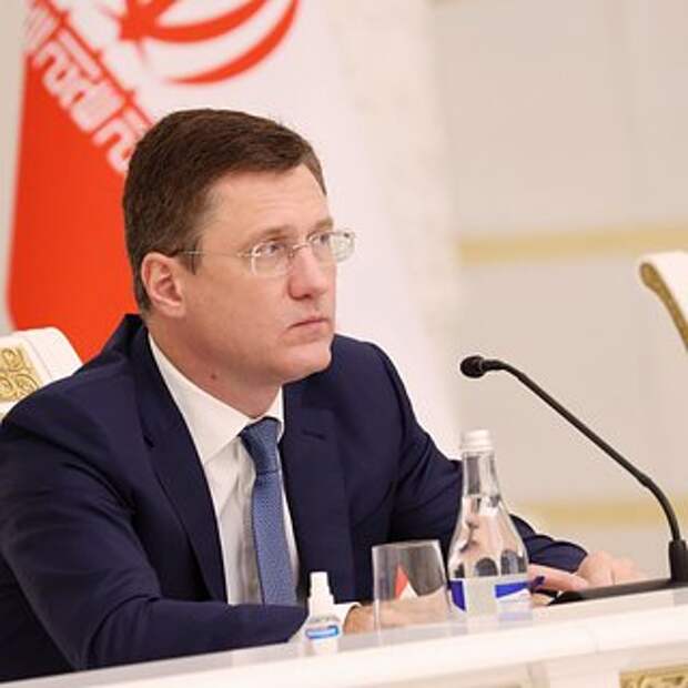 Новак раскрыл подробности ответа на потолок цен на нефть