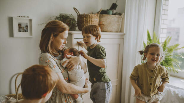 В Татарстане действует 65 мер соцподдержки для многодетных семей