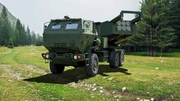 Не успела уйти с позиций: дроны настигли РСЗО HIMARS, ударившую по Брянской