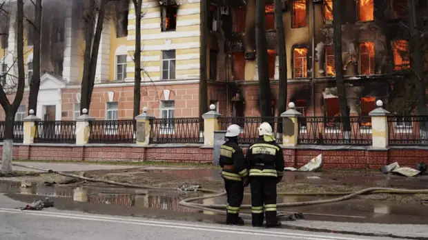 Семьям пострадавших при пожаре в оборонном НИИ в Твери окажут поддержку