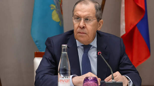 Лавров: Россия поможет украинцам избавиться от «антинародного и антиисторического режима»