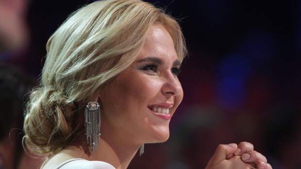 39-летняя певица Пелагея показала внешность без макияжа