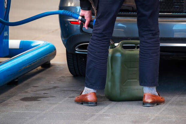 Сальдо назвал ложью сообщения о нехватке топлива в Херсонской области