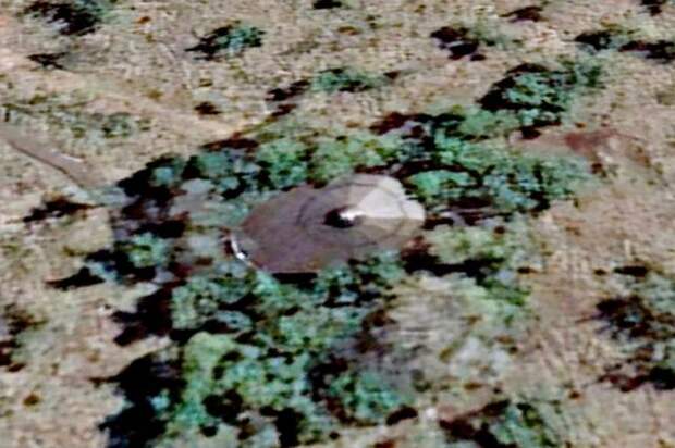 Скотт Уоринг нашел на Google Maps корабль инопланетян