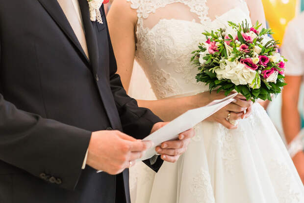 В США молодожены потеряли $30 тыс. из-за не пришедших на свадьбу гостей