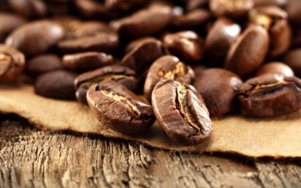 4. Сильно обжаренный кофе содержит больше кофеина кофе, миф