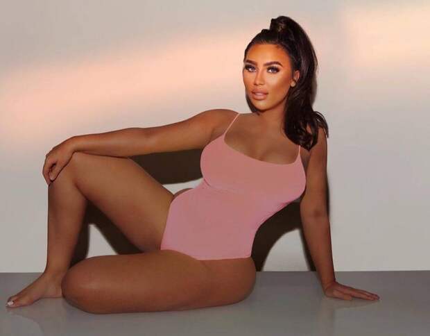 Фото © Instagram / laurengoodger