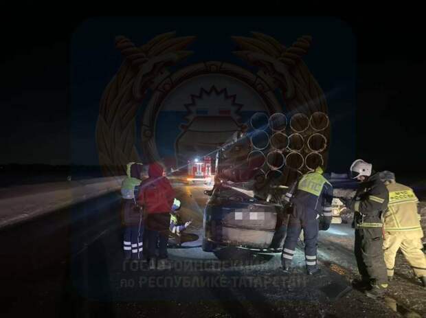 Алабуга районында фурага бәрелгән җиңел машина йөртүчесе һәлак