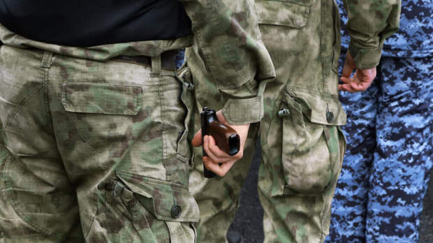 Из-за тысячи атак БПЛА: частной охране разрешили применять боевое оружие