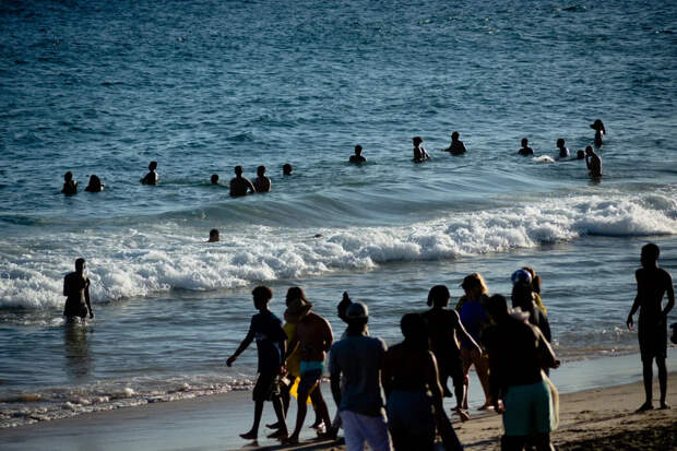 На Кубе трое русских туристов получили ожоги от "португальских корабликов"
