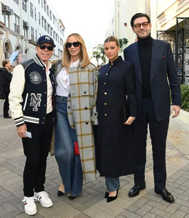 Томми Хилфигер, Ди Оклеппо Хилфигер, София Ричи Грейндж и Эллиот Грейндж