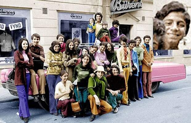 Усама бен Ладен: жизнь и семья в фотографиях Усама бен Ладен: жизнь и семья в фотографиях