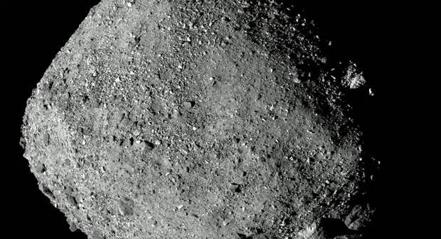 Поверхность астероида Бенну похожа на игровую площадку с пластиковой крошкой