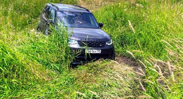 Тест-драйв обновленного внедорожника Land Rover Discovery