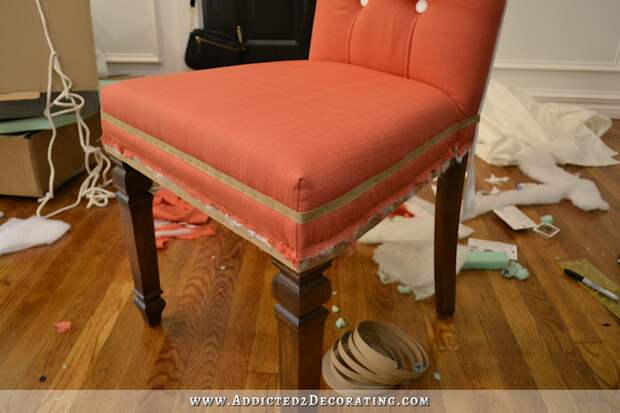 upholstered-dining-chair-makeover-23 (700x466, 484Kb)