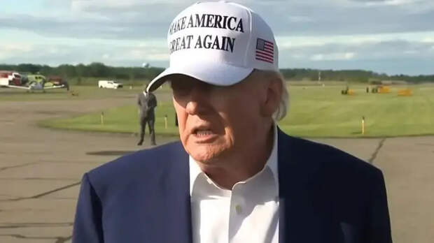 Мировая революция сверху: эксперт сравнил Трампа с Лениным