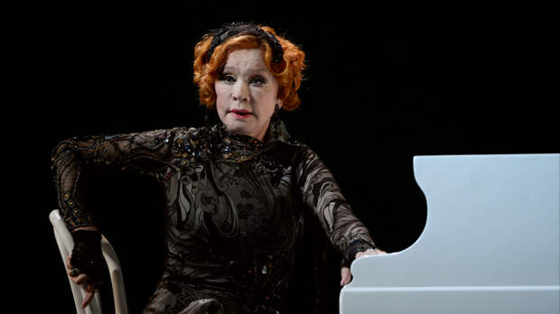 Александр Михайлов на прощании с Верой Алентовой: «Ты несла духовную красоту»