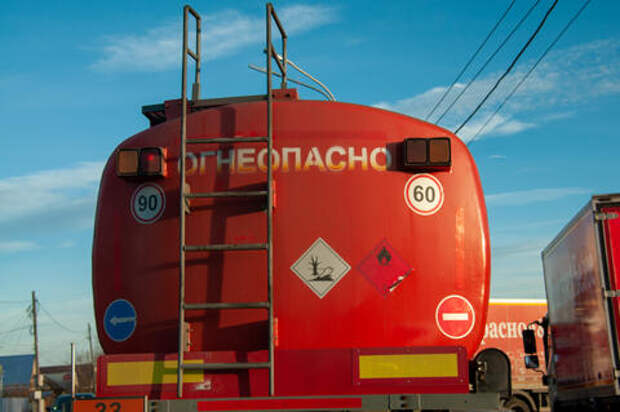 Нефть в России может подорожать: эксперты назвали причины