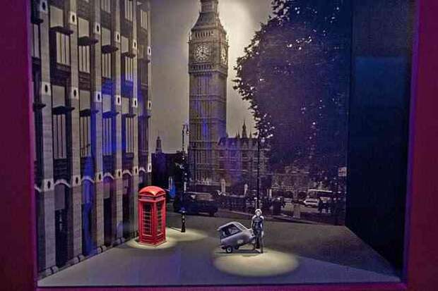 Музей авто истории в турине, италия. (трафик)