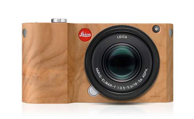 Деревянная версия легендарного фотоаппарата Leica T