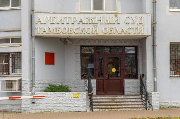 С недобросовестного подрядчика, сорвавшего ремонт лицея №21, требуют неустойку