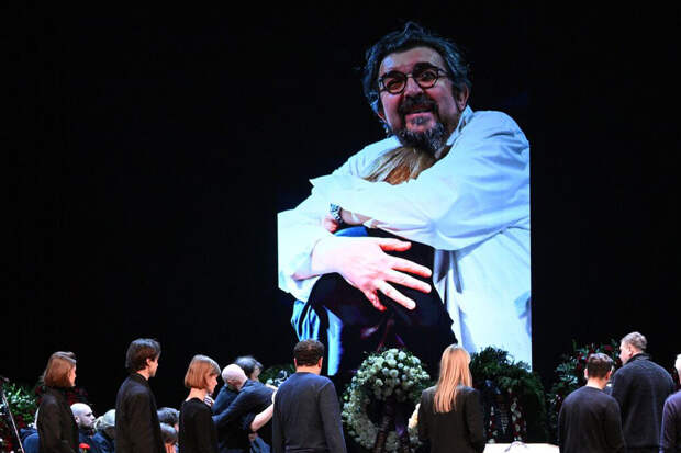 Прощание с актером Золотовицким началось в Москве